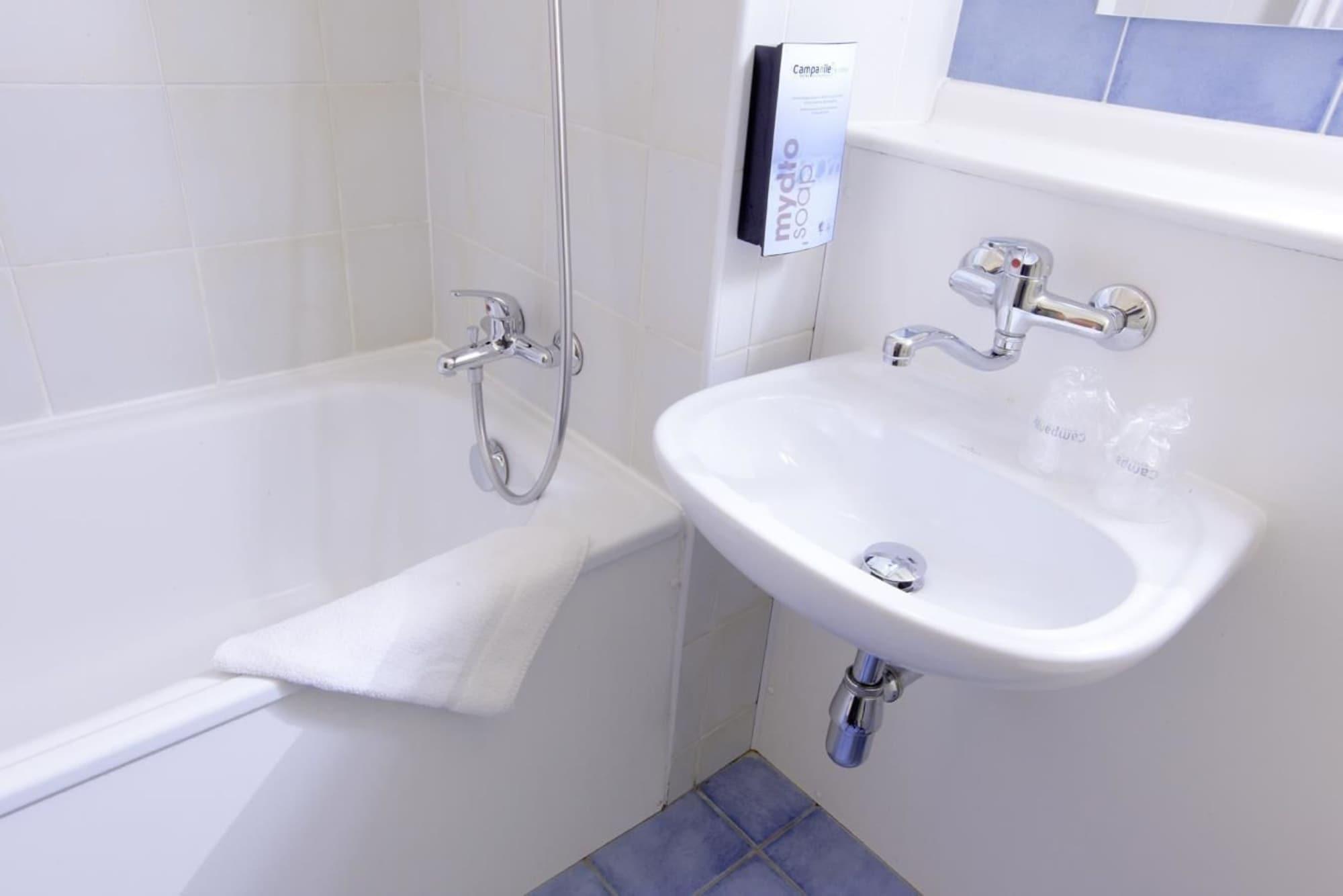 The Originals City, Hotel A Pic, Cherbourg Ngoại thất bức ảnh