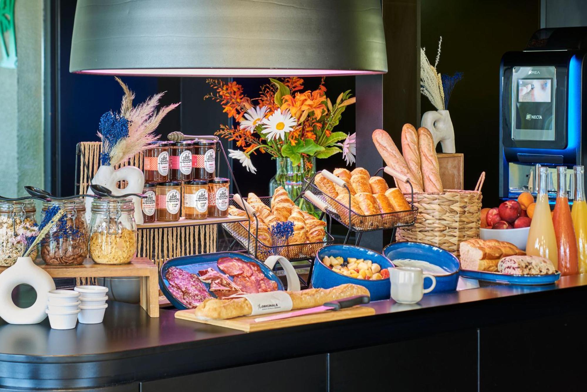 The Originals City, Hotel A Pic, Cherbourg Ngoại thất bức ảnh